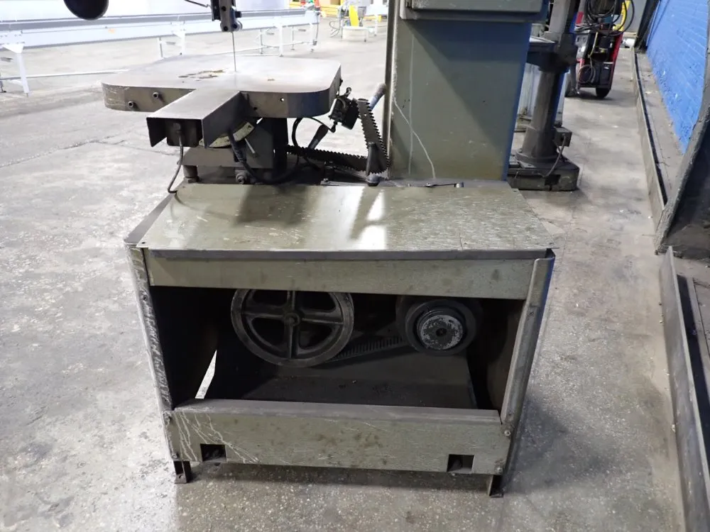Grob Inc 18" Vertical Band Saw - 4v-18