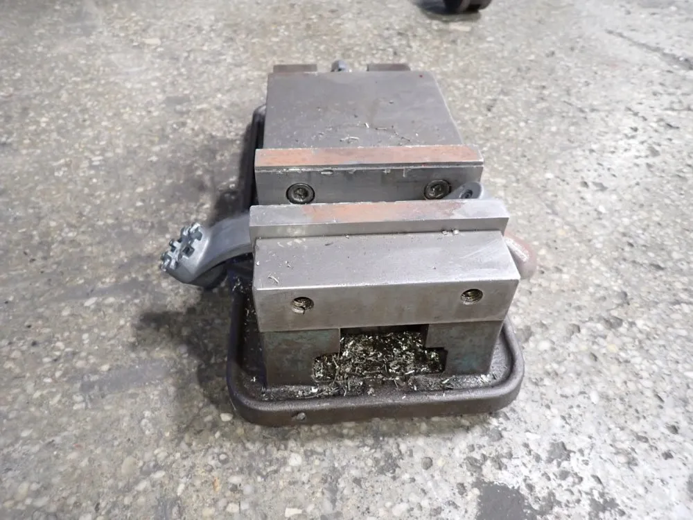 Yuasa International Inc 6" Vise - 550-603