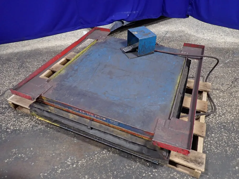 Air Caster Corp 48" X 42" Lift Table