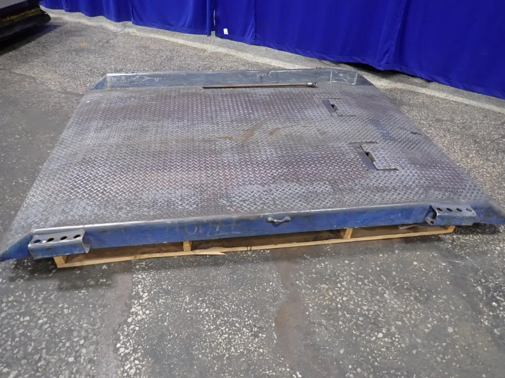 96"x65" Dock Plate
