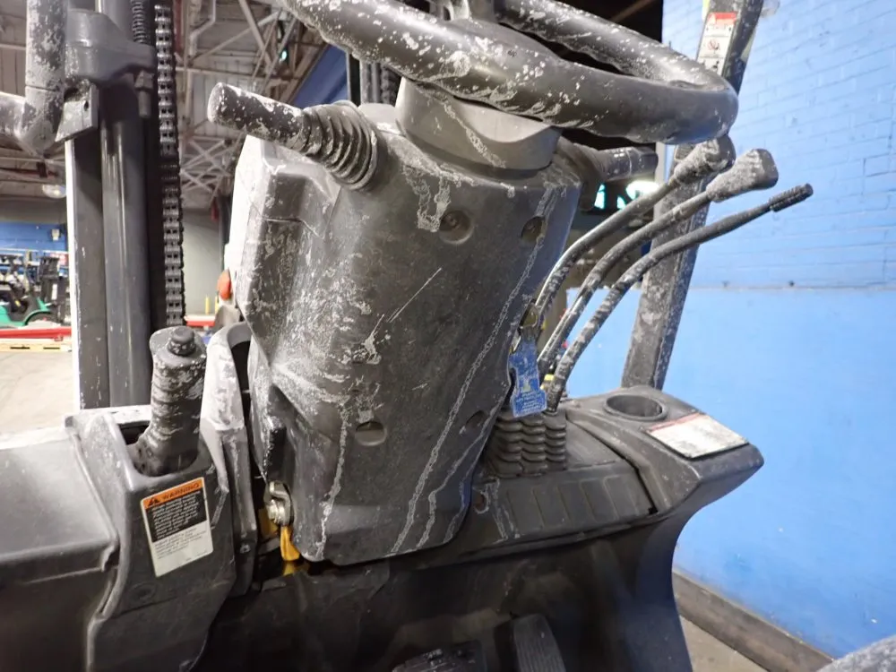 Caterpillar 4750 Lbs Propane Forklift - C5000