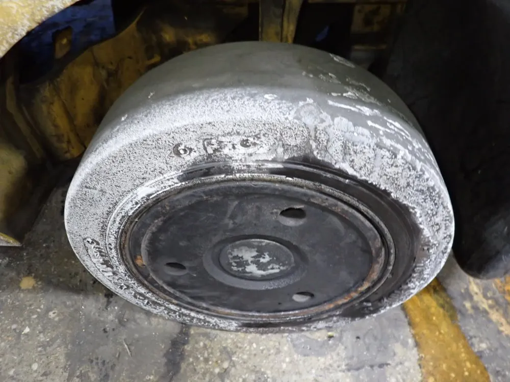 Caterpillar 4750 Lbs Propane Forklift - C5000