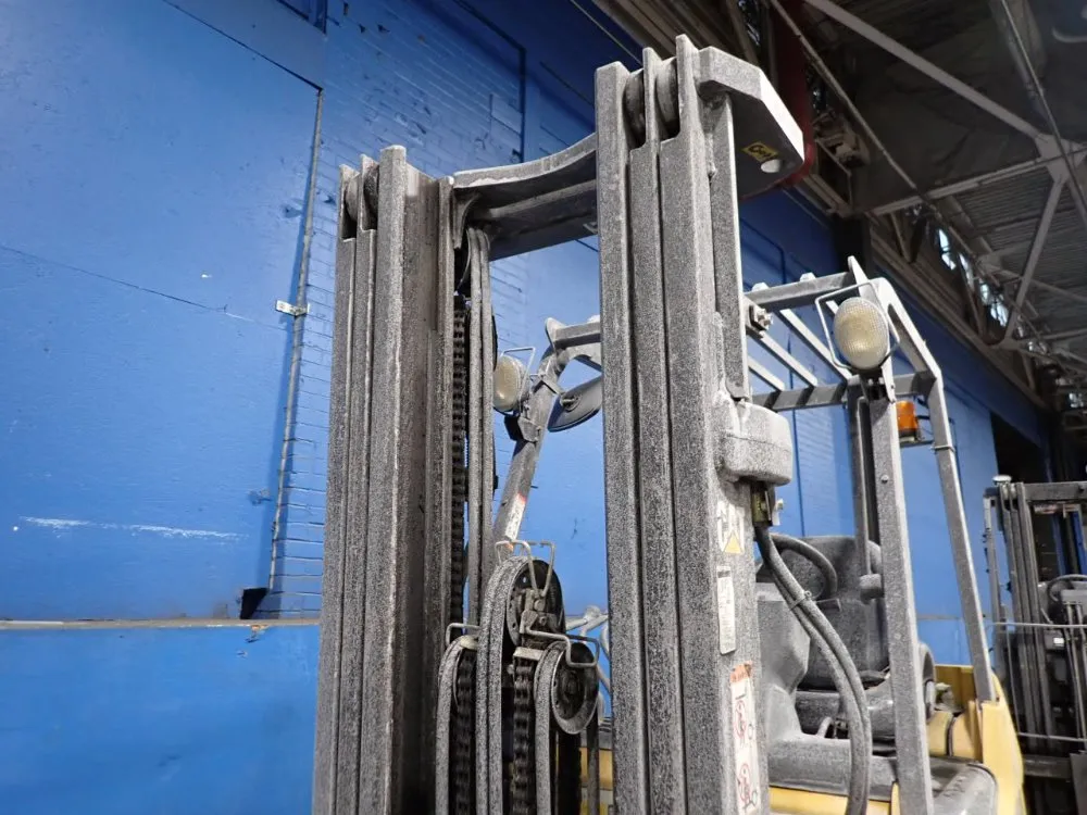 Caterpillar 4750 Lbs Propane Forklift - C5000