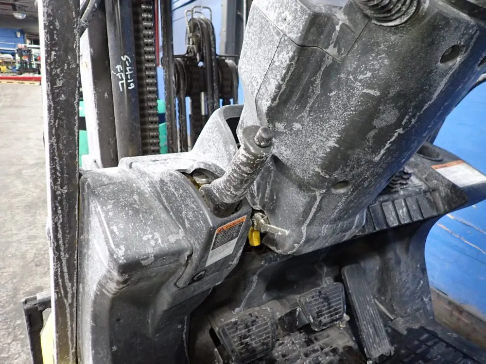 Caterpillar 4750 Lbs Propane Forklift - C5000