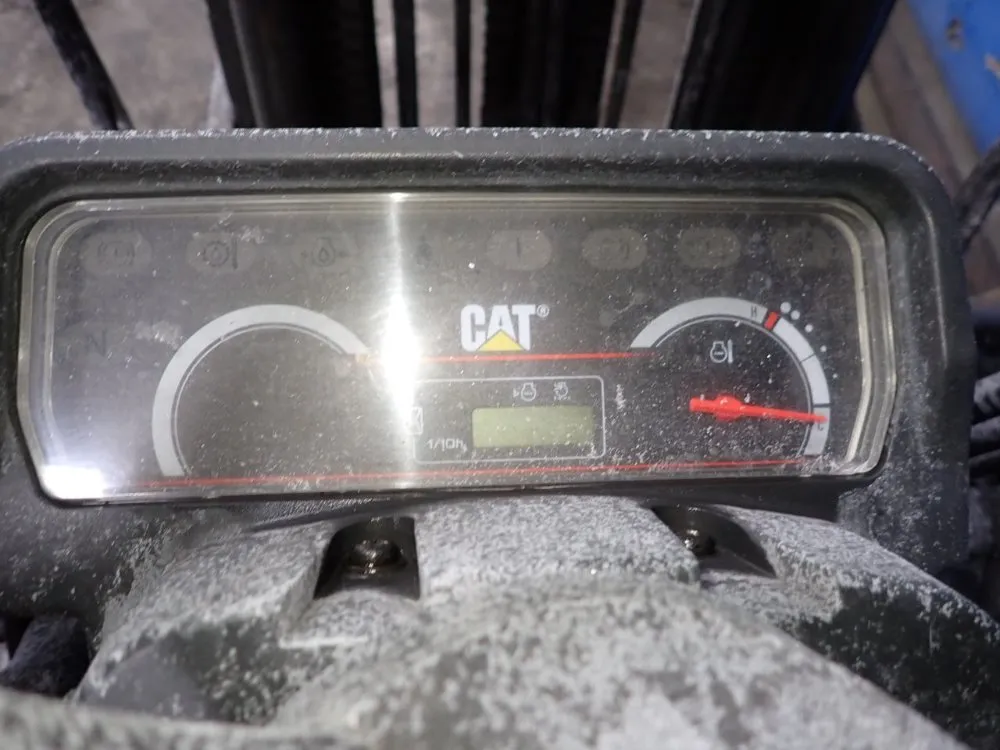 Caterpillar 4750 Lbs Propane Forklift - C5000