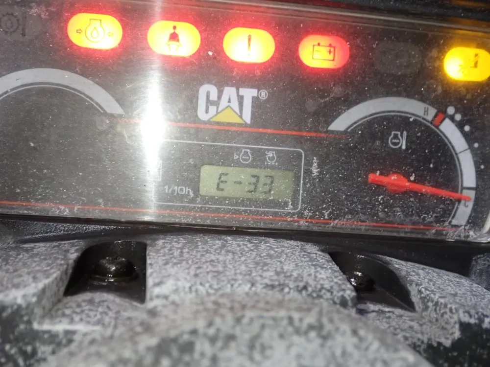 Caterpillar 4750 Lbs Propane Forklift - C5000