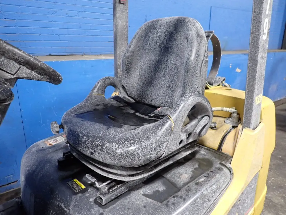 Caterpillar 4750 Lbs Propane Forklift - C5000