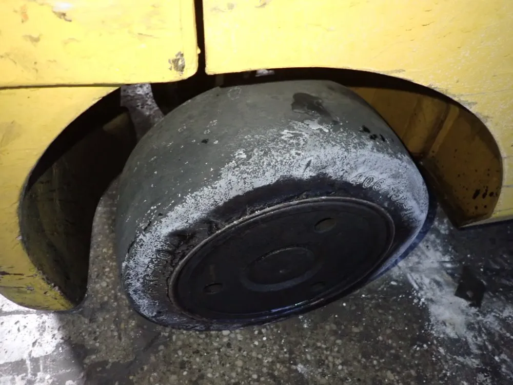 Caterpillar 4750 Lbs Propane Forklift - C5000