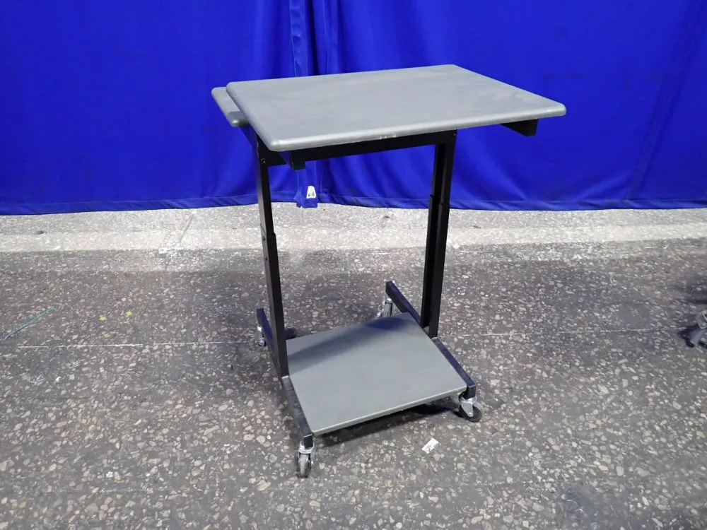 Uline 24" X 18"/ 24" X 14" Portable Desk