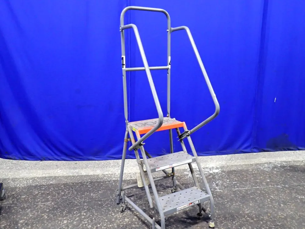 U Design 450 Lbs Portable Ladder