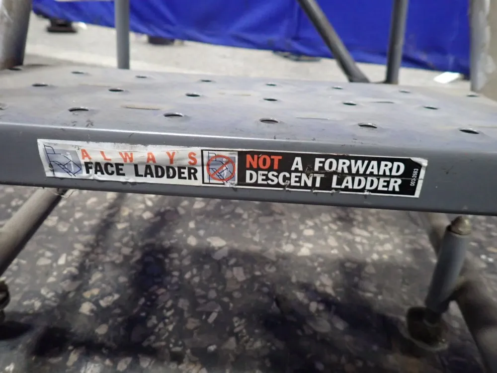 U Design 450 Lbs Portable Ladder