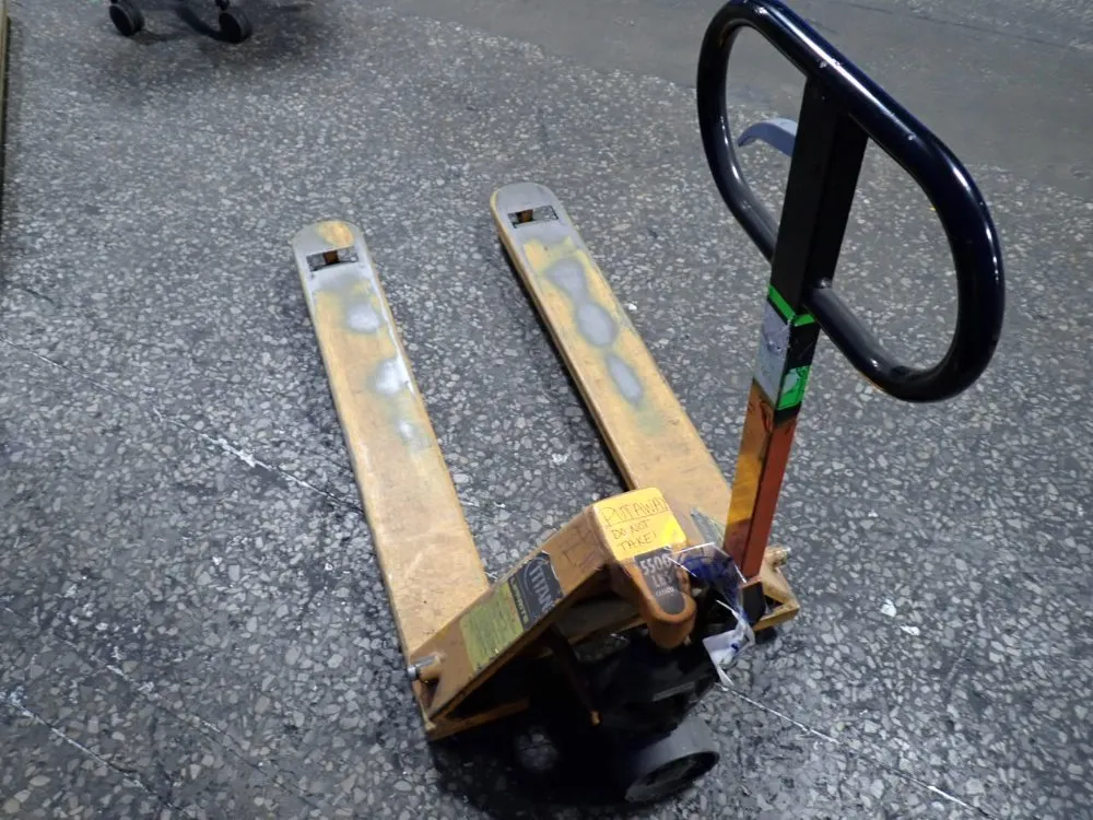 Liftrite 5500 Lbs Pallet Jack - Lcr55