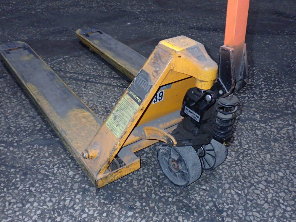 Lift-rite 5500 Lbs Pallet Jack - Titan