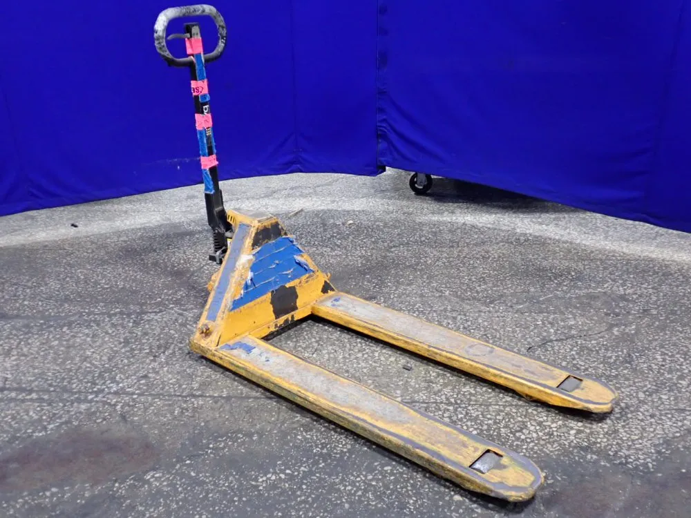 Lift-rite 5500 Lbs Pallet Jack - Titan