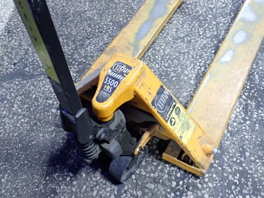 Lift-rite 5500 Lbs Pallet Jack - Titan