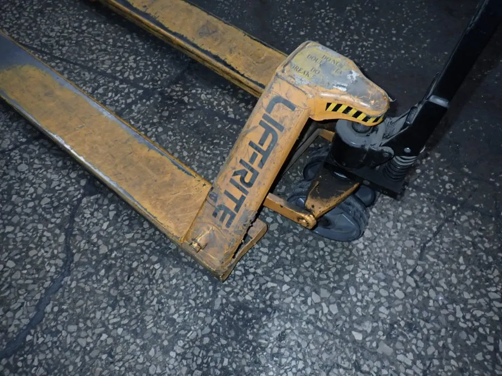 Lift-rite 5500 Lbs Pallet Jack