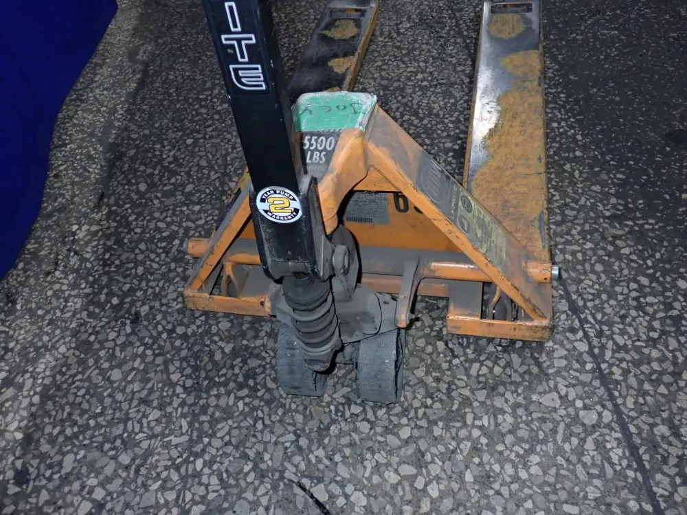 Lift-rite 5500 Lbs Pallet Jack - Titan