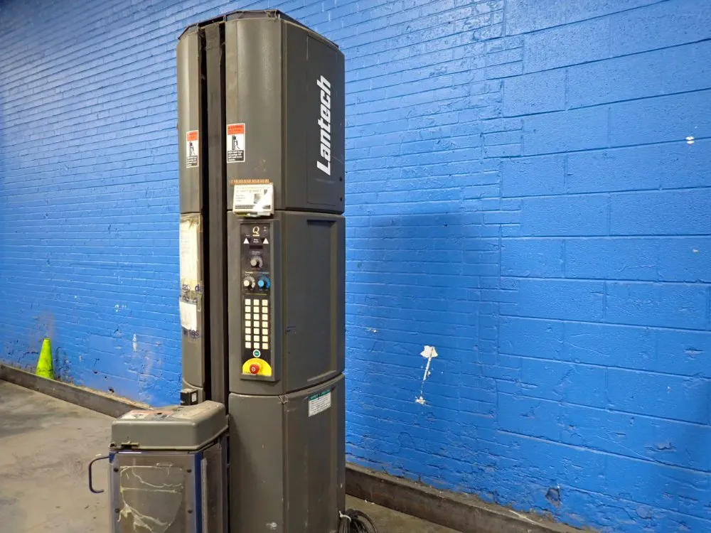 Lantech Stretch Wrapper - Q300xt