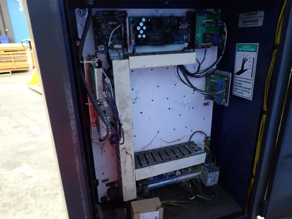 Lantech Stretch Wrapper - Q300xt