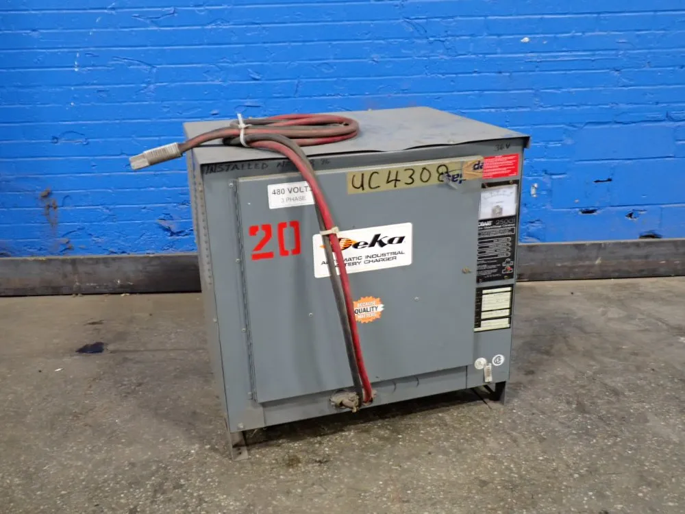 Deka 36 V / 881-1050 Ah Battery Charger - 18c3-1050