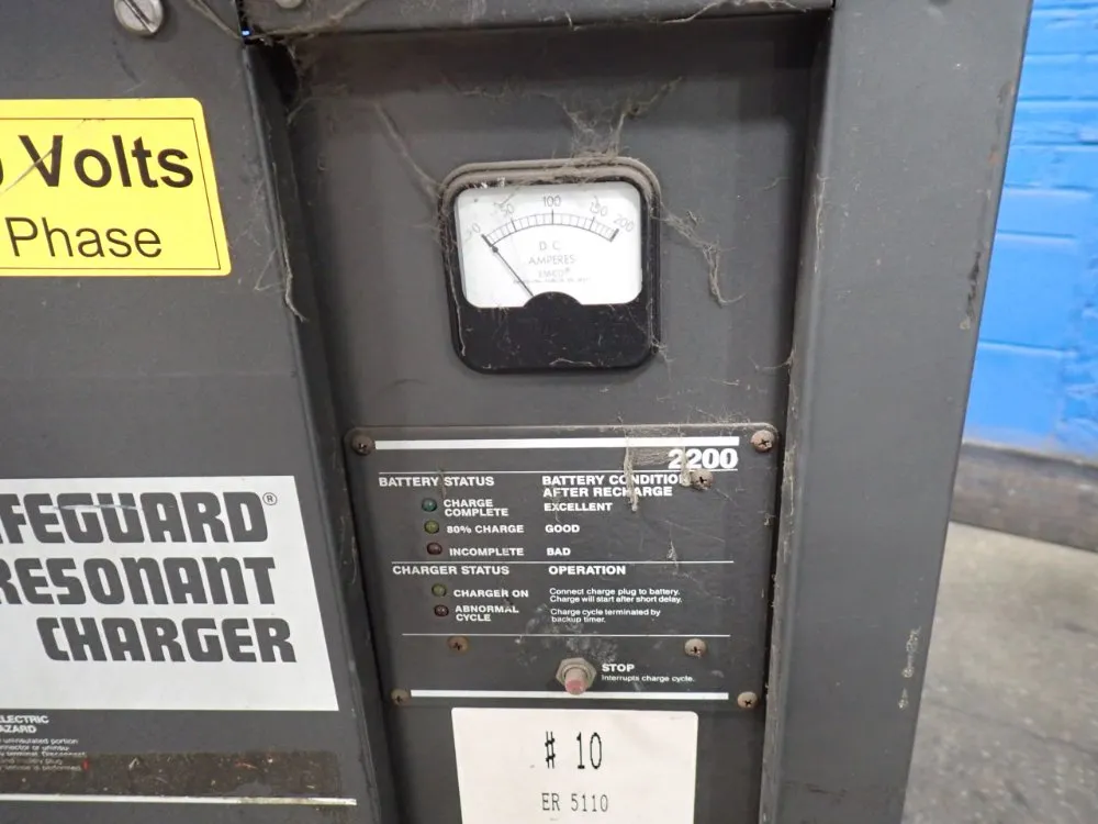 Kw Battery Co. 24 V / 726-1050 Ah Battery Charger - 12-1050f3b9-22