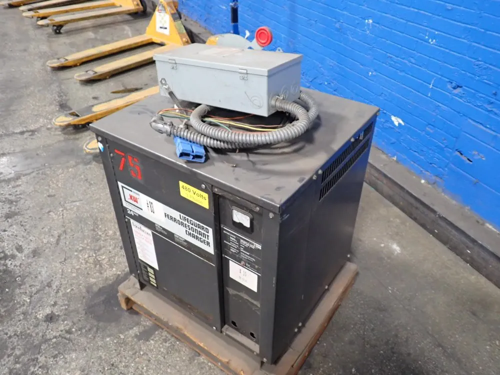 Kw Battery Co. 24 V / 726-1050 Ah Battery Charger - 12-1050f3b9-22