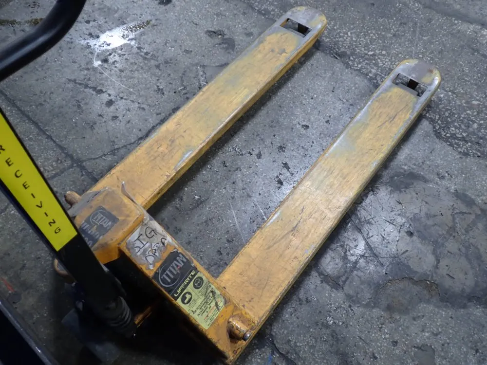 Liftrite 5500 Lbs Pallet Jack - Lr55270048