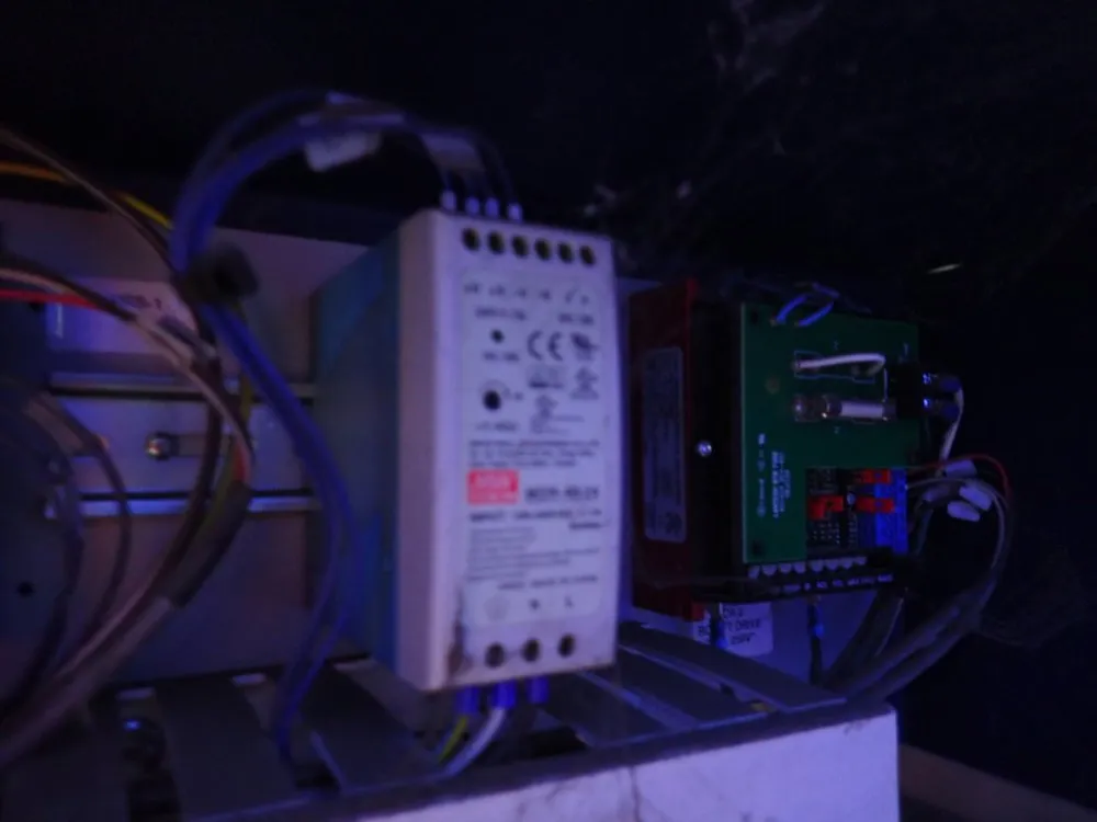 Lantech 70" X 48" Stretch Wrapper - Q300xt