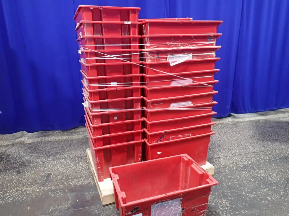 25" X 18" X 14" Plastic Totes