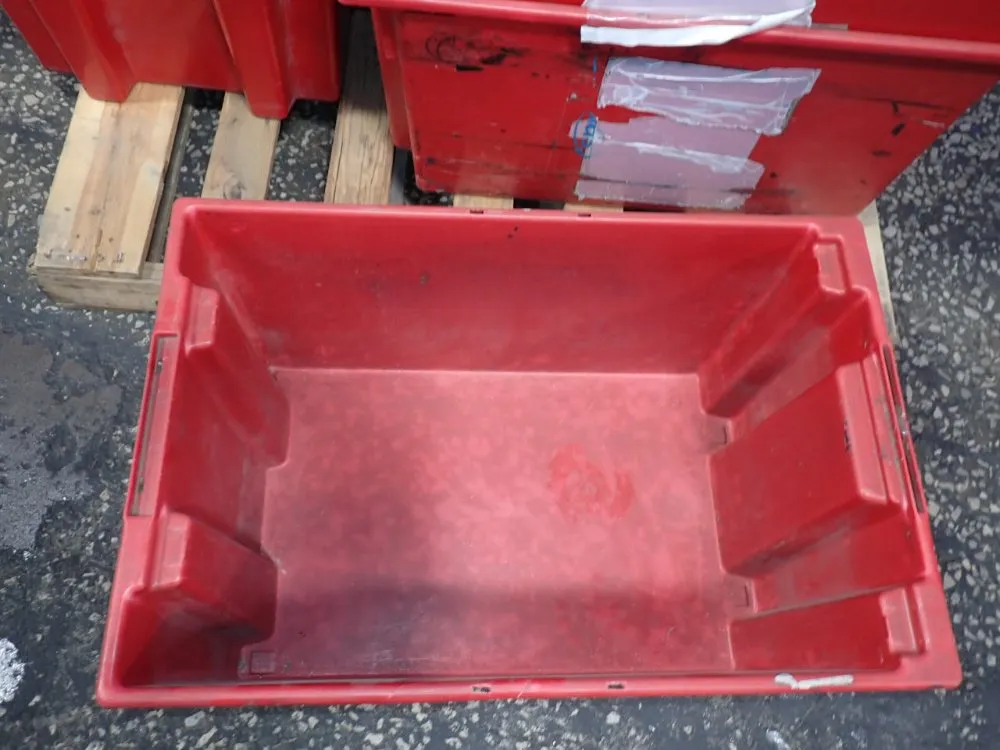 25" X 18" X 14" Plastic Totes