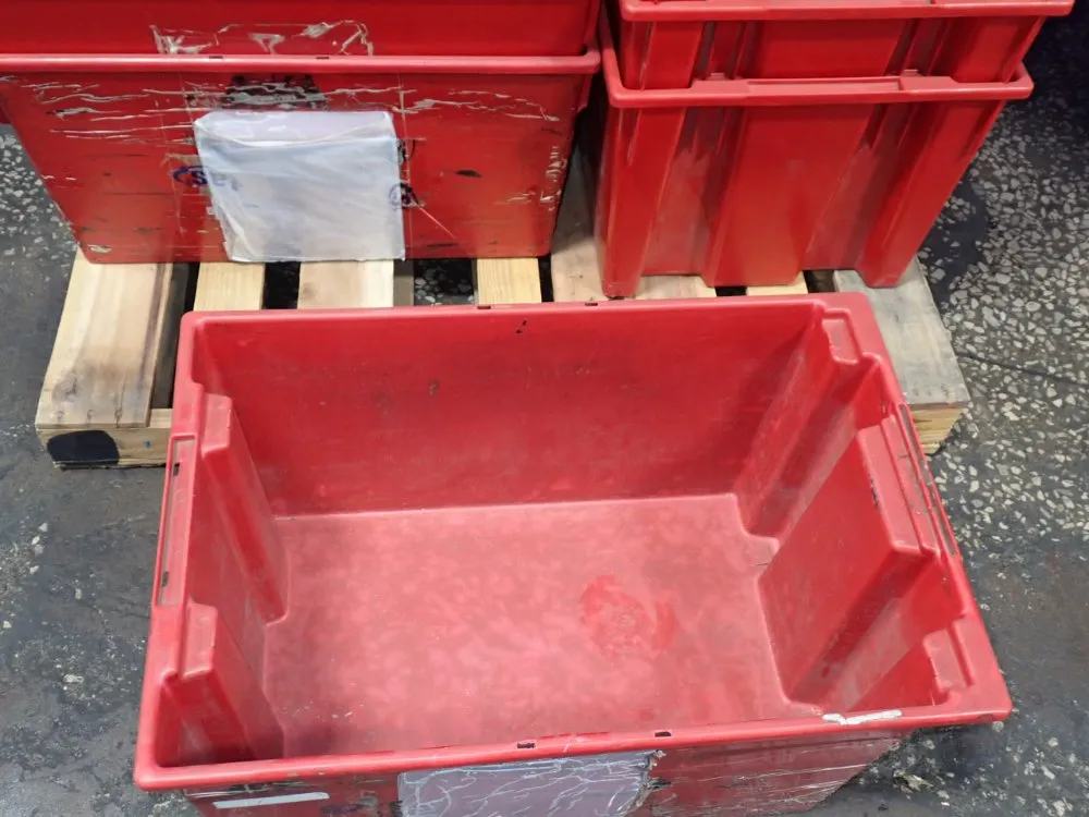 25" X 18" X 14" Plastic Totes