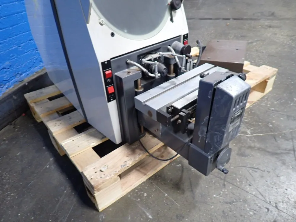 Gage Master Corporation 13" Optical Comparator - 201gnc