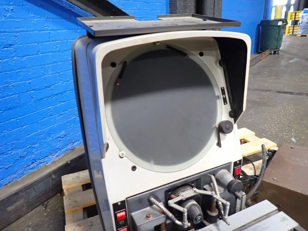 Gage Master Corporation 13" Optical Comparator - 201gnc