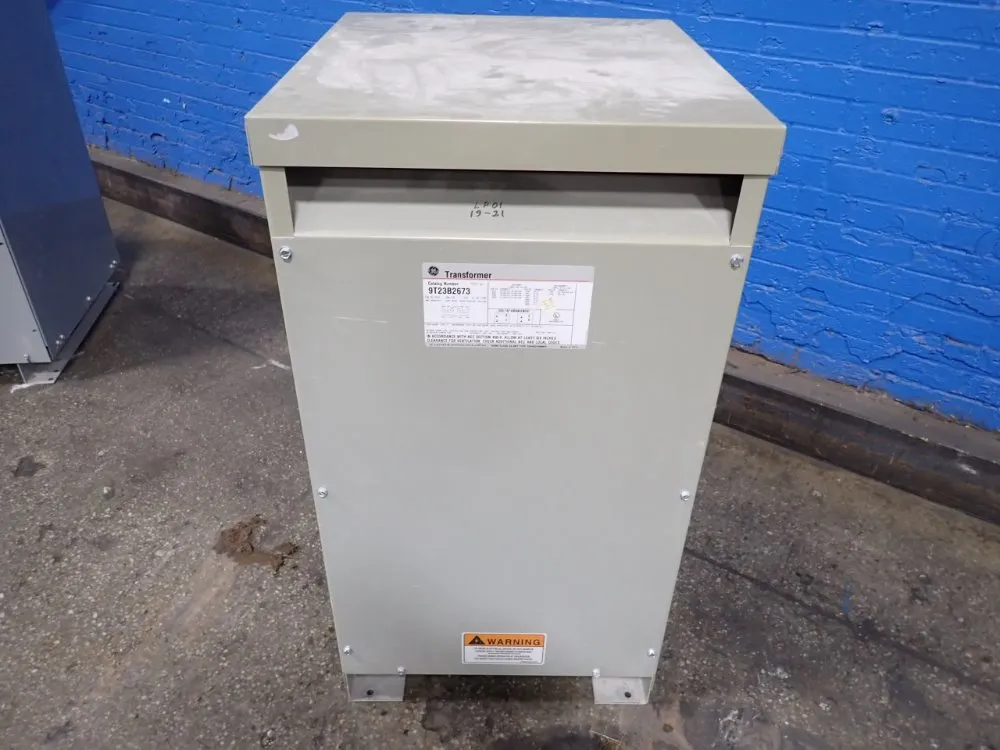 General Electric 50 Kva Transformer - 9t23b2673