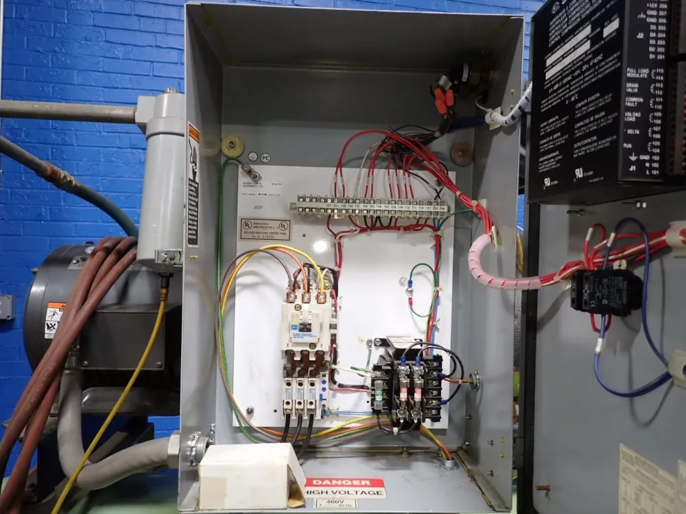 Sullair 15 Hp Air Compressor - Es8-15l-acac