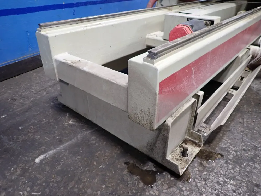 Komo 60 1/2" X 120 1/4" Cnc Router - Vr510 Mach One