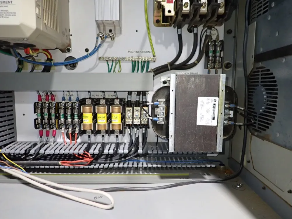 Komo 60 1/2" X 120 1/4" Cnc Router - Vr510 Mach One