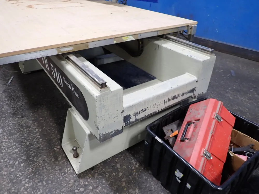 Komo 60 1/2" X 120 1/4" Cnc Router - Vr510 Mach One