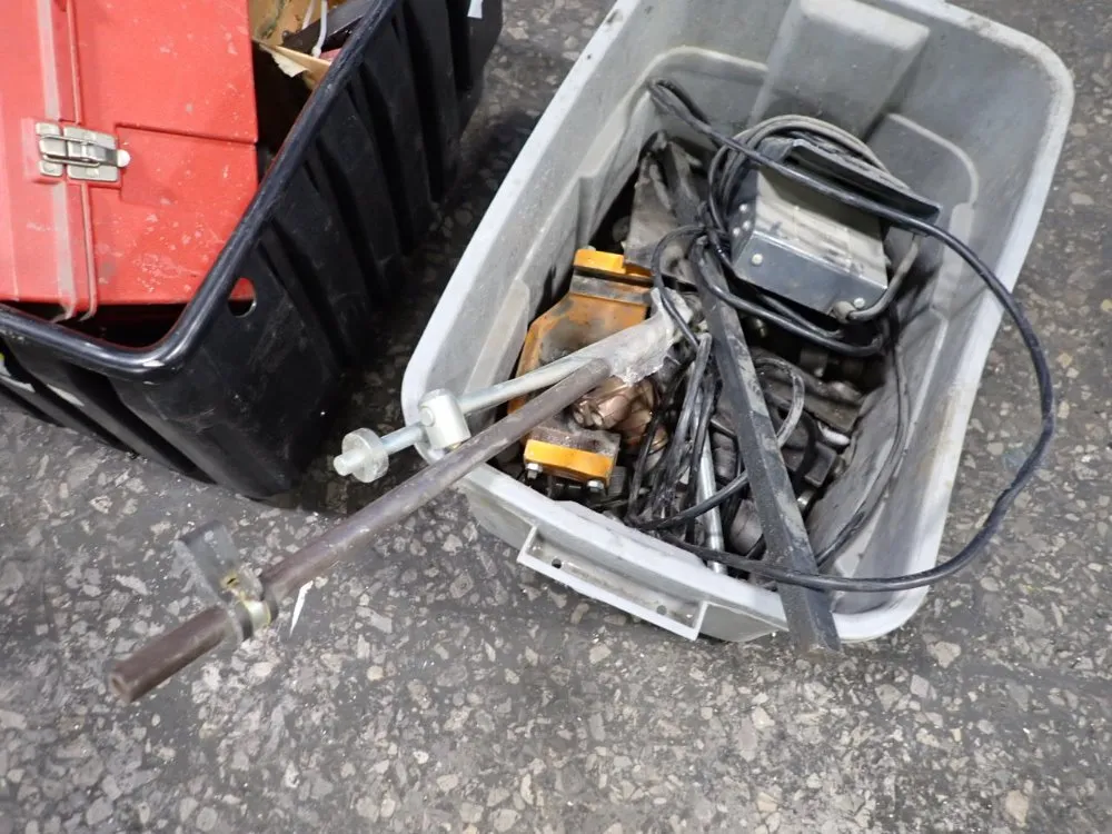 Komo 60 1/2" X 120 1/4" Cnc Router - Vr510 Mach One