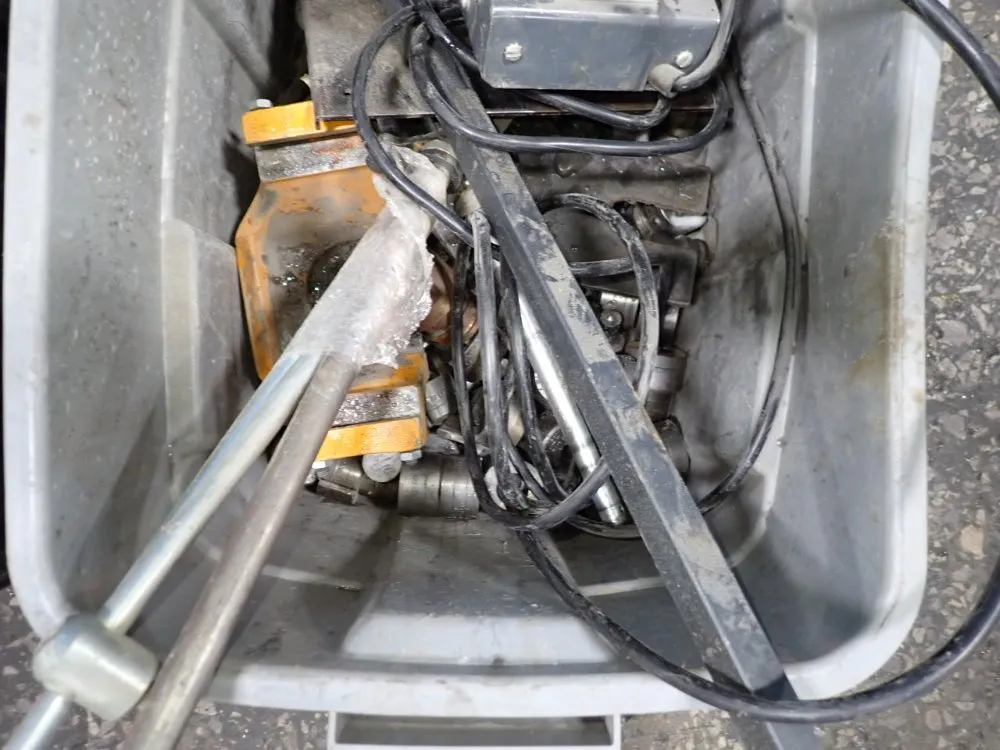 Komo 60 1/2" X 120 1/4" Cnc Router - Vr510 Mach One