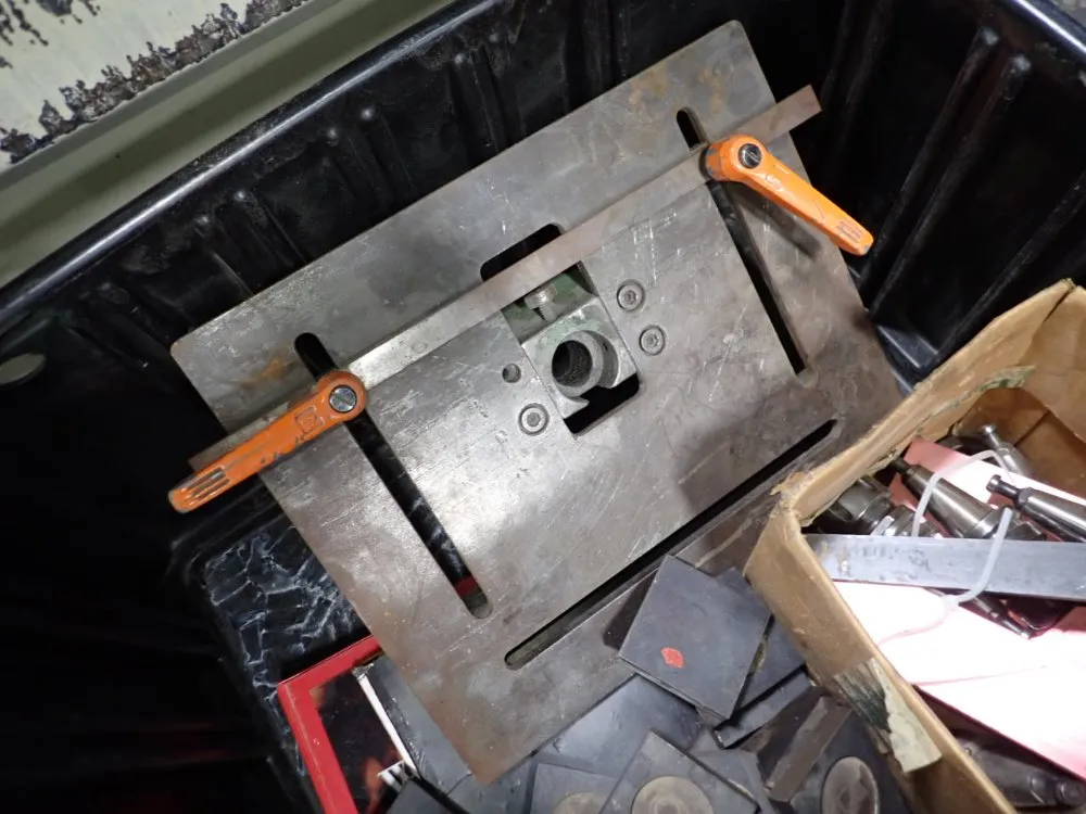 Komo 60 1/2" X 120 1/4" Cnc Router - Vr510 Mach One