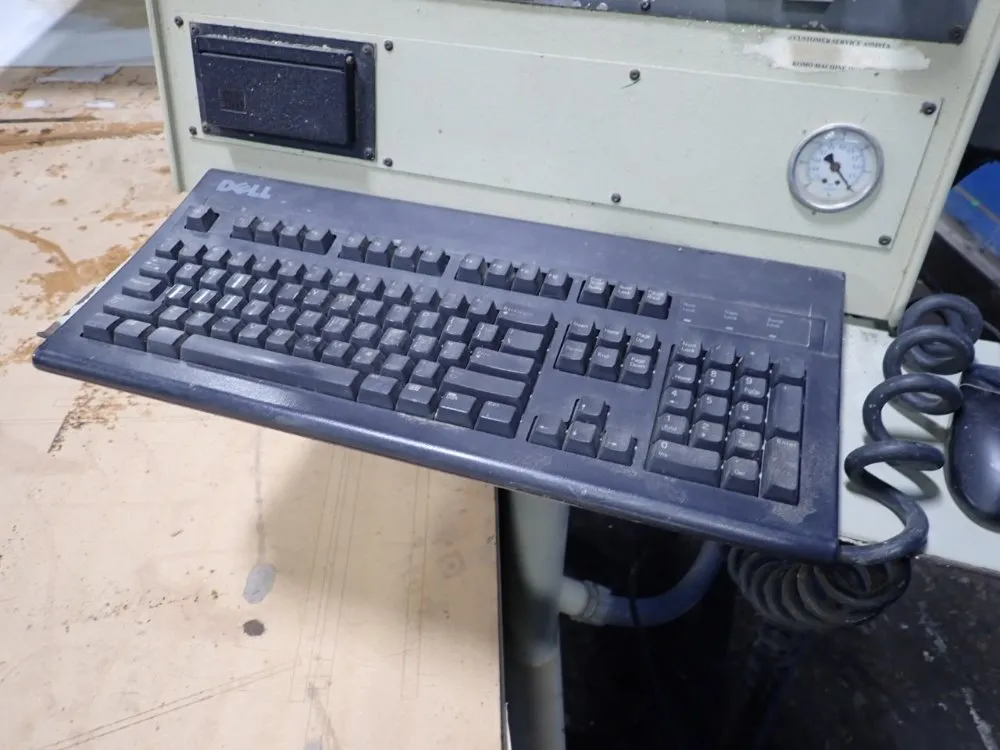 Komo 60 1/2" X 120 1/4" Cnc Router - Vr510 Mach One