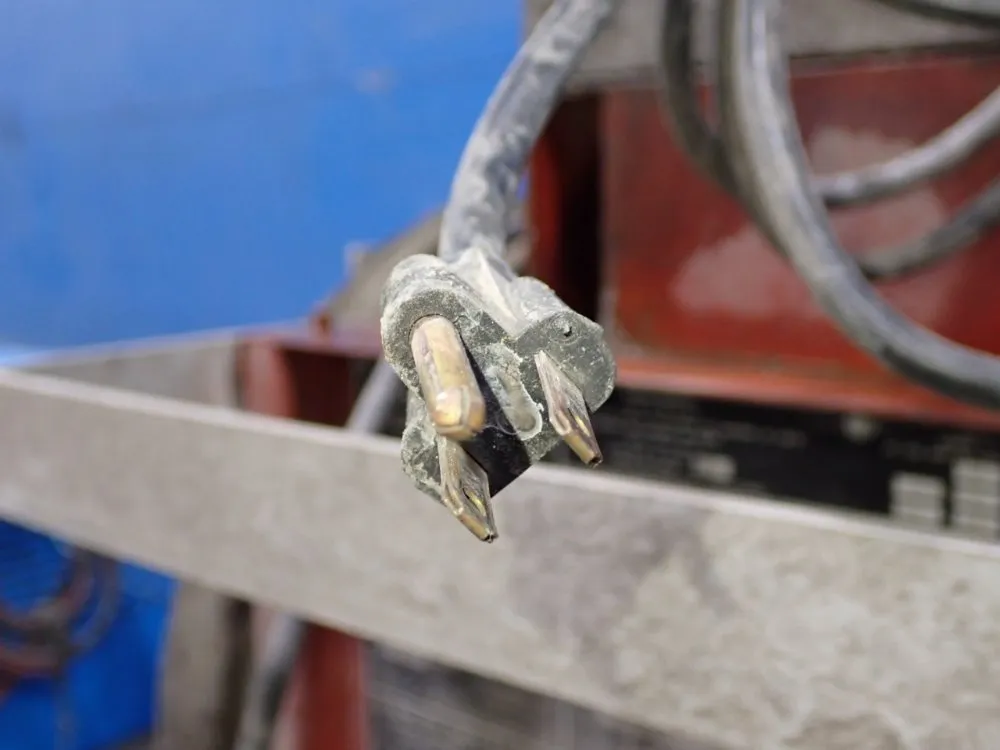 Lincoln Electric 250 Amp Welder - Ideal Arc Tig-250/250