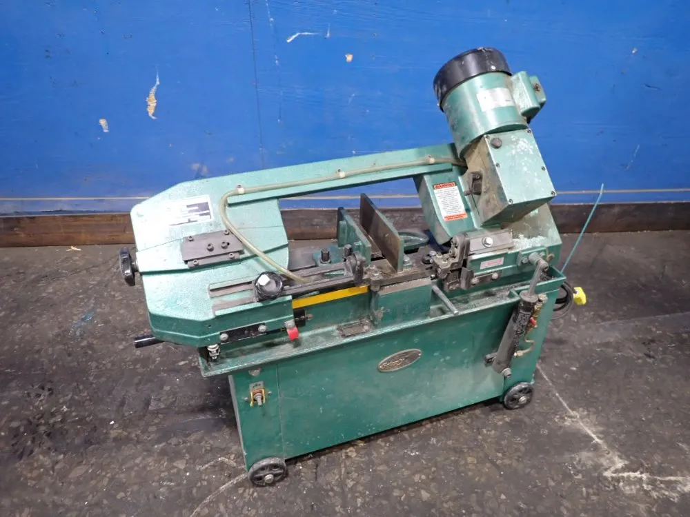 Grizzly 6 1/2" X 13" Horizontal Band Saw - G4030