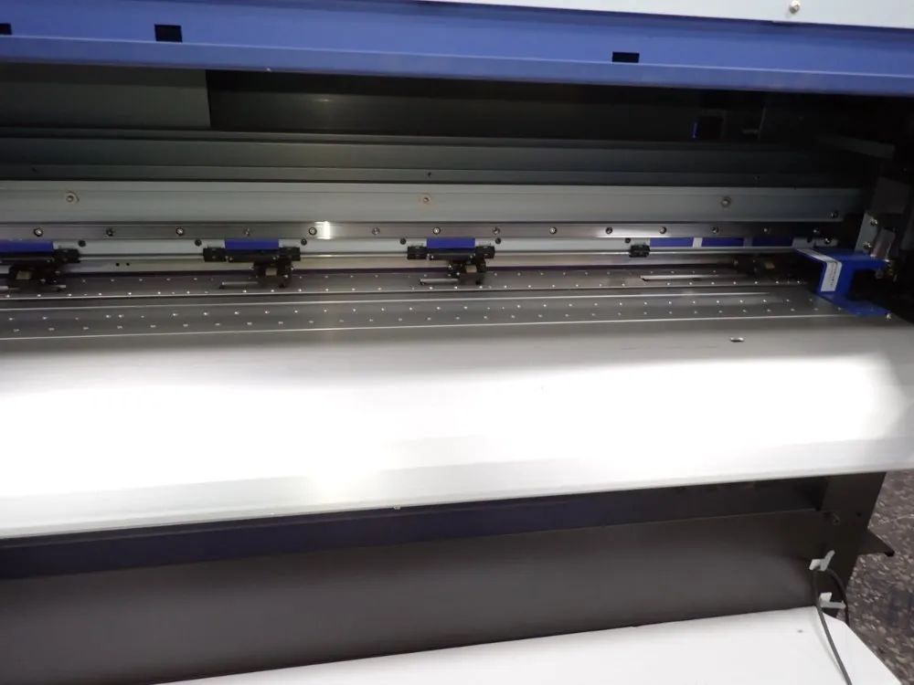 Roland 57 1/2" Printer / Cutter - Vg2-540