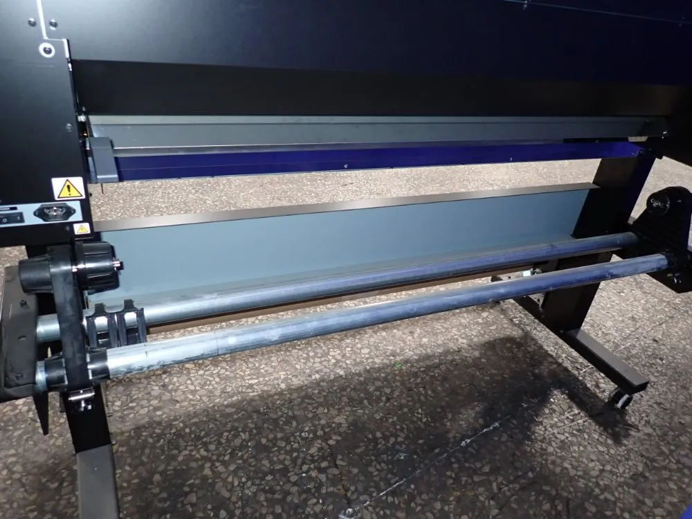 Roland 57 1/2" Printer / Cutter - Vg2-540