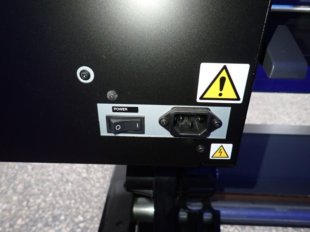 Roland 57 1/2" Printer / Cutter - Vg2-540