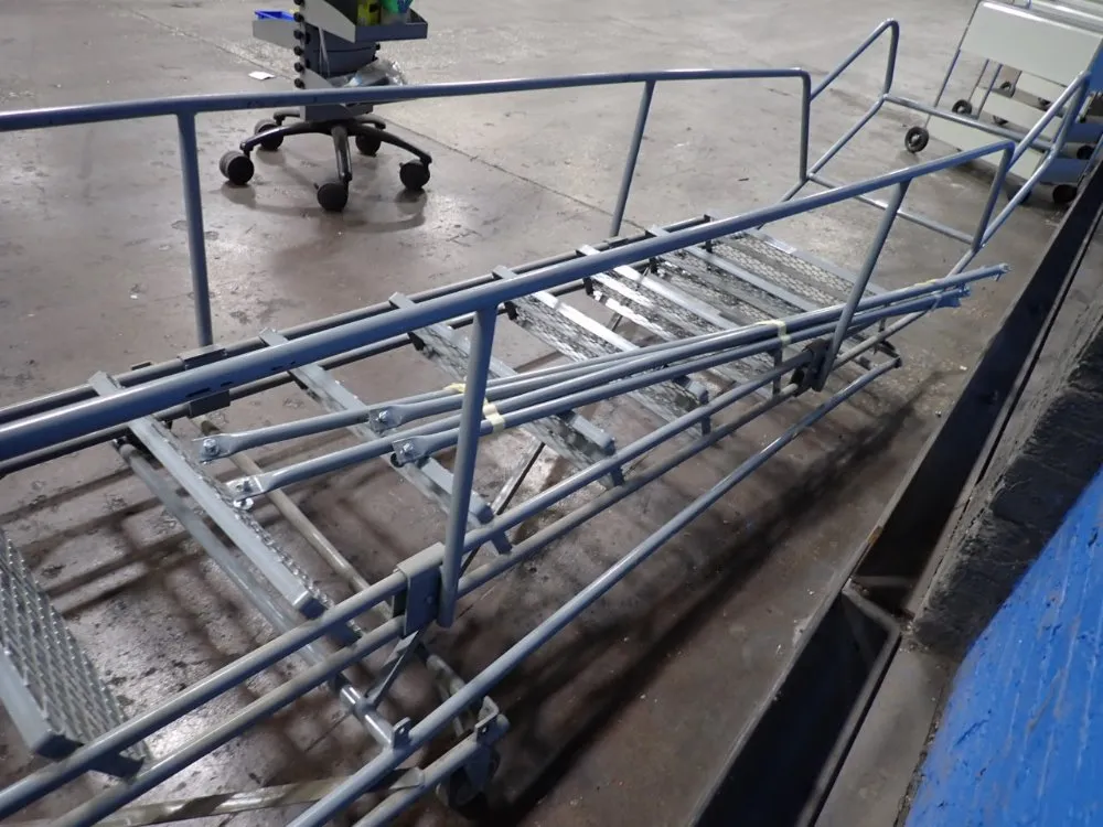 Cotterman 450 Lbs Ladder - 0407