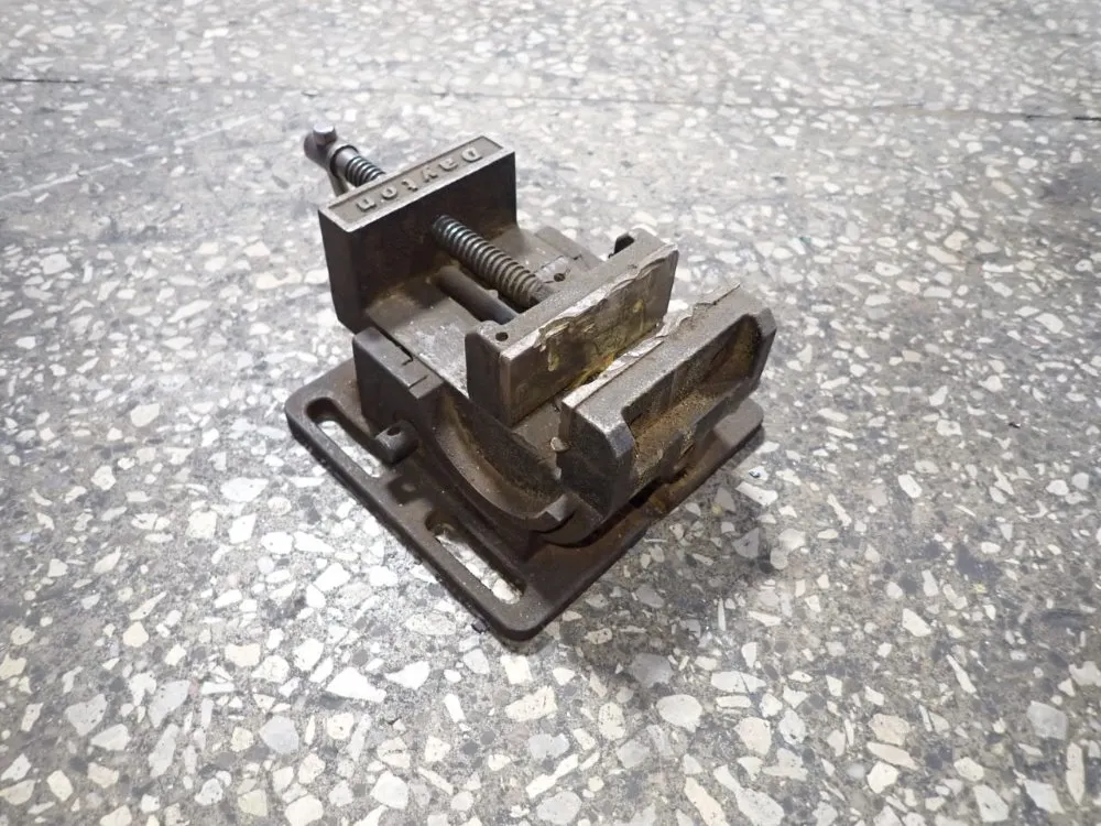 Dayton 4" Vise