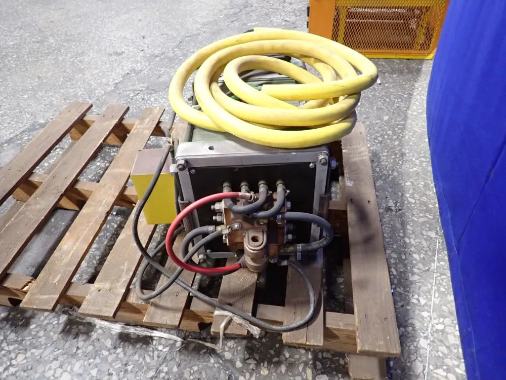 Roman Manufacturing Transformer - Rgr 28/2-1152